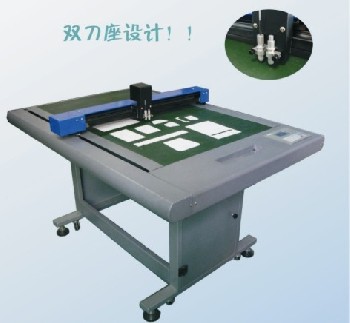 超低价鞋样打版算料软件真空吸咐型切割机